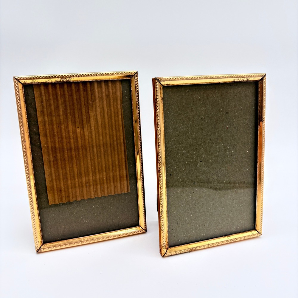 Vintage Gold Tone Embossed Scroll Metal Picture Frames Set of 2 Easel Back 4x6